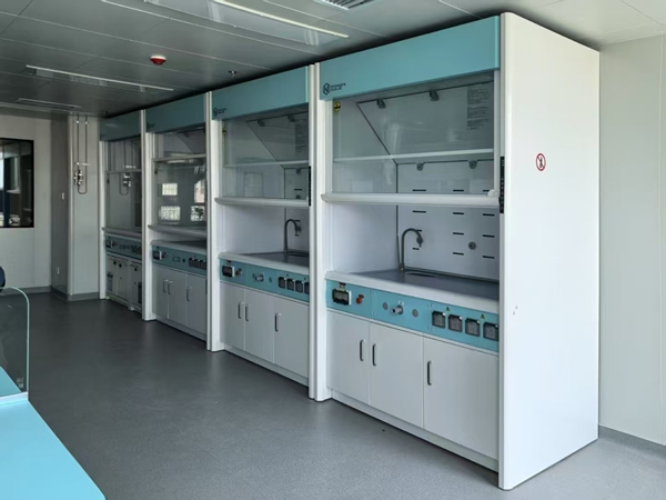 全钢防爆通风柜